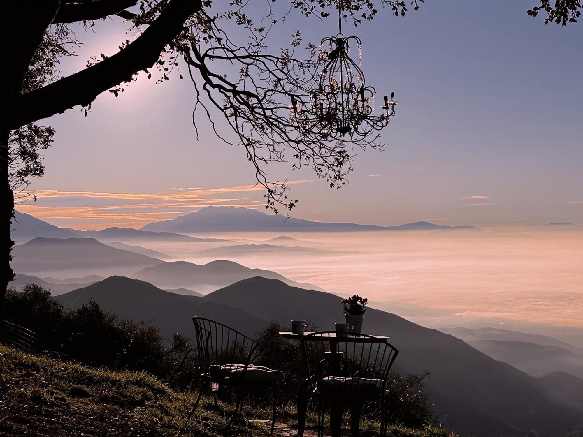 100 Mile View-Fire Pit, Romantic, Peaceful, Private Crestline エクステリア 写真